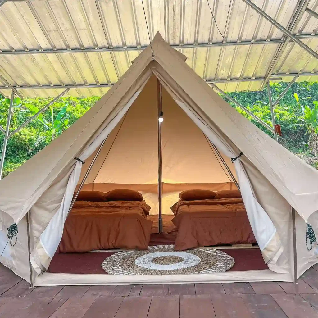 Glamping dengan tenda unik dan estetik di saung baheula sentul